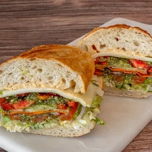 Pesto Super Veg - Pesto, bell peppers, carrot, cucumber on fresh sourdough