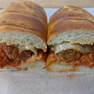 Meatless Meatball Special (vegetarian) - Veggie meatballs served in warm house marinara with melted cheese