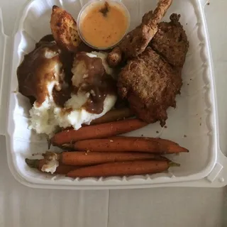 Buttermilk Fried Chicken Dinner Plate