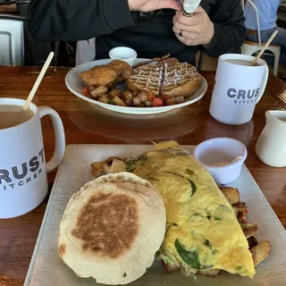 Fried Chicken and Waffles Combo Plate