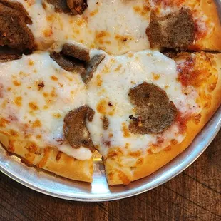 7&quot; Pick 2 pizza  lunch combo (Meatball with Fresh Garlic)