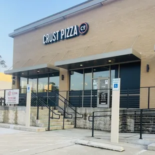 Crust Pizza Co.