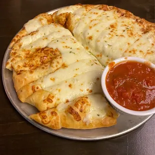 pizza with sauce