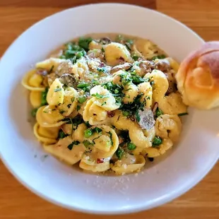 Tortellini Alla Panna, just the perfect bite ...