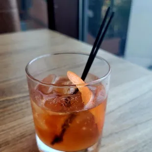 oysters and mussels, drink