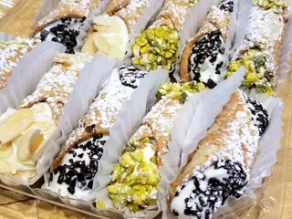 Poul's Bakery