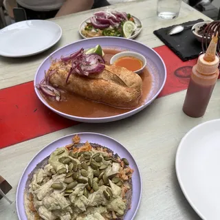 Carnitas Torta Ahogada