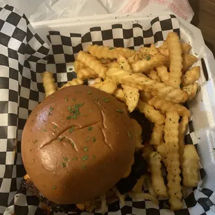 Bull run burger