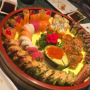 Sushi rolls