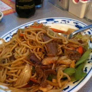 Beef Lo Mein