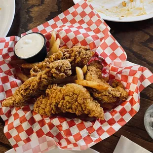 Crystal Palace Saloon - Chicken and Fries
