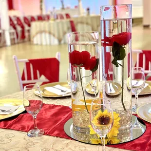 Red and gold wedding decorations