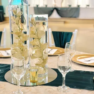 Hunter Green and Gold Quinceañera Decoration at Crystal Reception Hall.