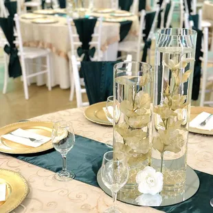 Hunter Green and Gold Quinceañera Decoration at Crystal Reception Hall.