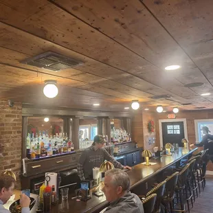 The inside bar very nice