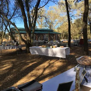 C&apos;s BBQ Catering