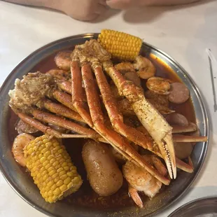 Combo with snow crab and 1 pound of shrimp. This is Cajun medium.