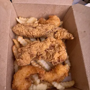 Shrimp and catfish basket