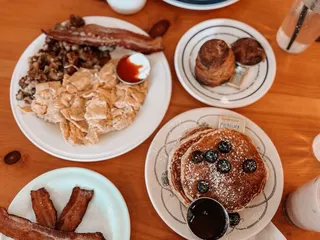 Short Stack Eatery