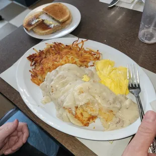Biscuits and gravy