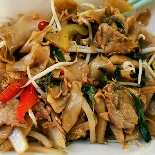 B3. Pad Kee Mao