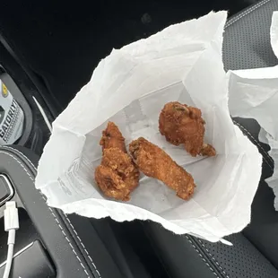 An order of wings... 3 small pieces