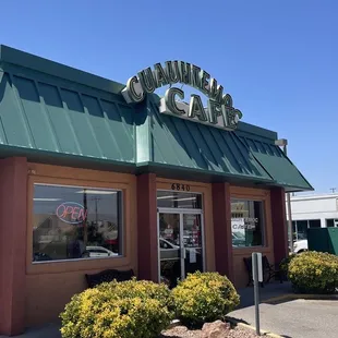 exterior of cuauhtemoc cafe