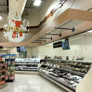 the inside of a grocery store
