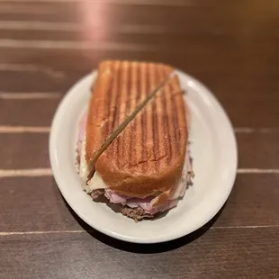 Cuban sandwich