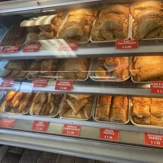 Croissants con Jamon y Queso Breakfast