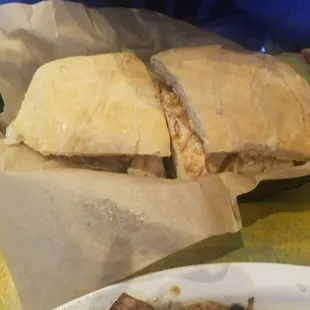 Pan Con Pollo