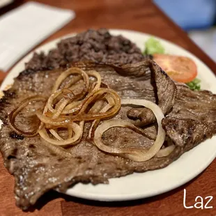 Bistec de Rez Encebollado