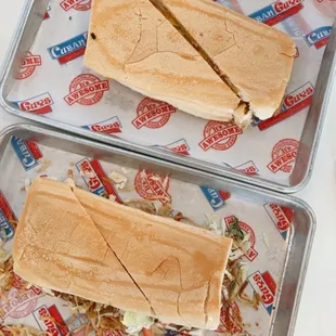 Pan con bistec and pan con tortilla