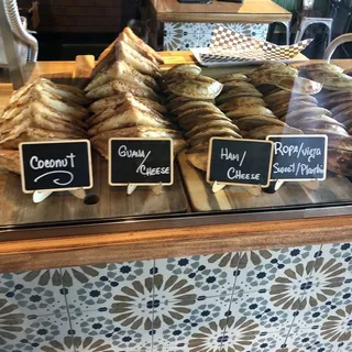 Pastelitos Cubanos