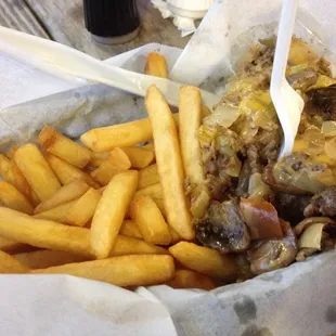 Small cheesesteak (with grilled onions, mushrooms, green peppers) combo comes with fries and a drink