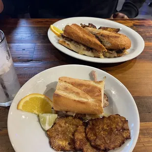 food, oysters and mussels