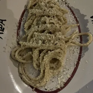 Cacio E Pepe Paccheri