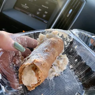 Cannoli