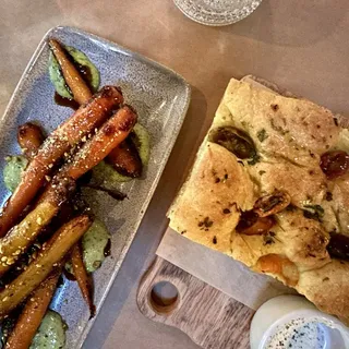 whole roasted carrot