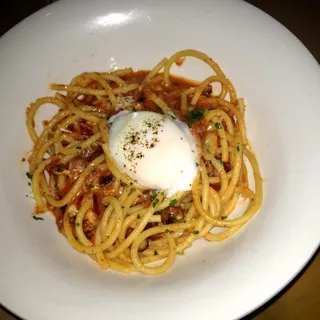 bucatini amatriciana