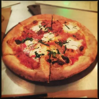 margherita pizza