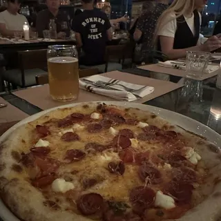 pepperoni pizza