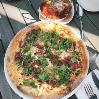 calabrese salami pineapple habanero jam pizza