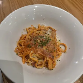 bucatini amatriciana