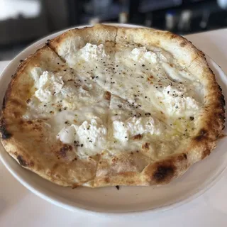 burrata pizza