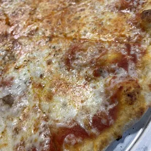 Cheese pizza