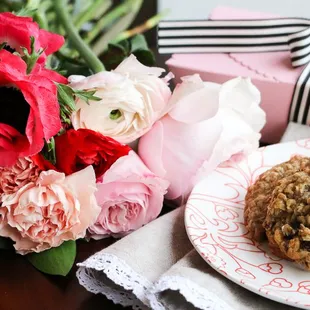 Valentine's Day Packages '17 with Planning Pretty Flowers