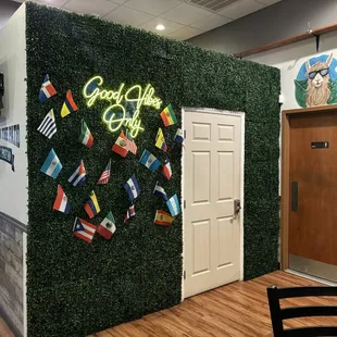Fun green wall to take some selfies