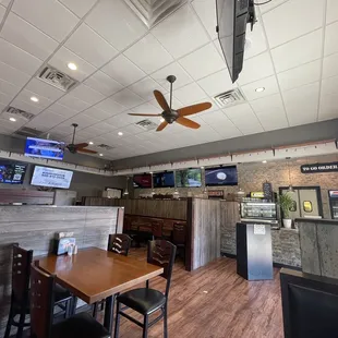 Dine in room