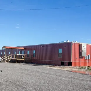 Club house - dining room, TV lounge, laundry room, exercise room, game room